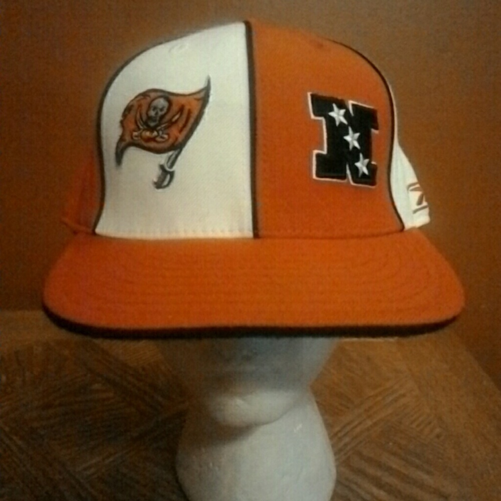Tampa bay fitted